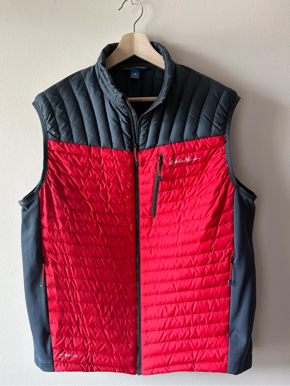 Sz(L) Eddie Bauer First Ascent Stormdown 800 puffer vest Red